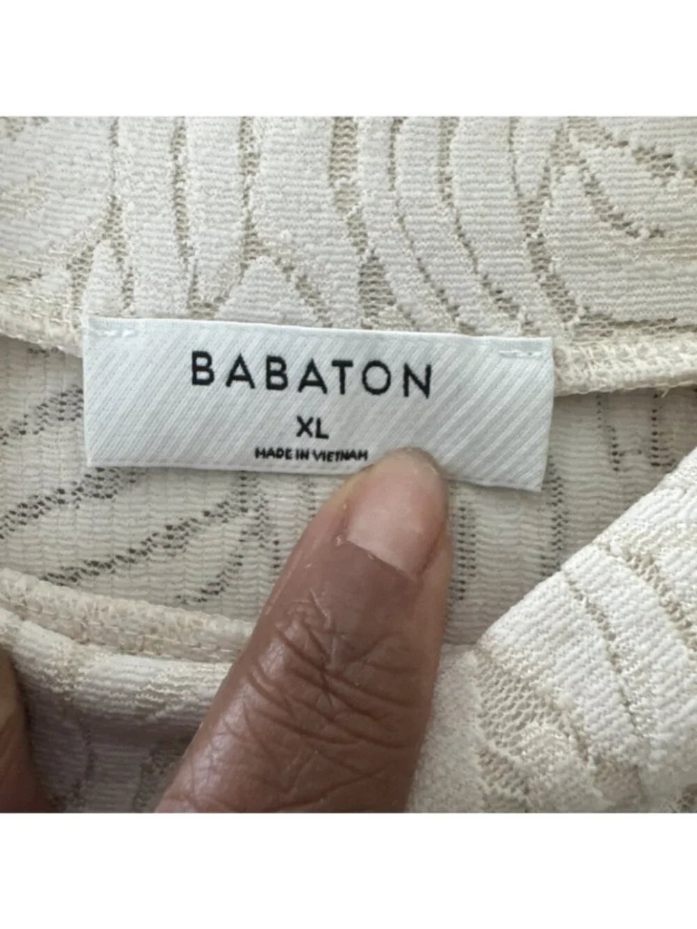 Babaton‎ Aritzia Shapelace Mock Neck Top Womens XL Ivory Cropped Long Sleeve